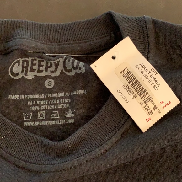 BNWT Graphic Tee Adult Small - Picture 2 of 3